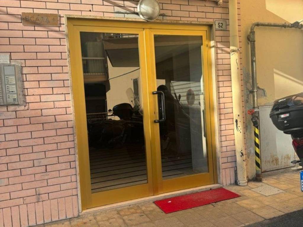 Appartamento a Sanremo in Via Carlo Margotti, 52 - Foto 2