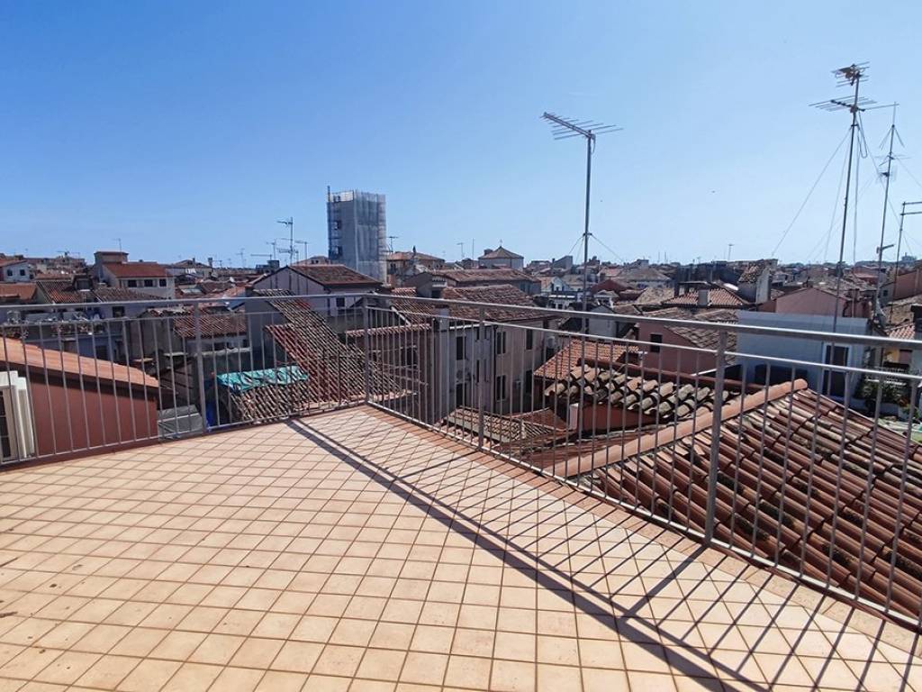 Appartamento a Chioggia in Fondamenta Canal Lombardo - Foto 2