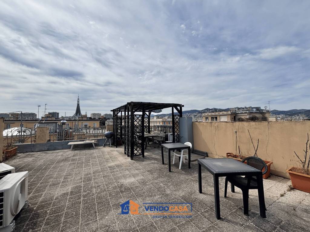 Appartamento a Genova in Via Antonio Cecchi, 2 - Foto 3