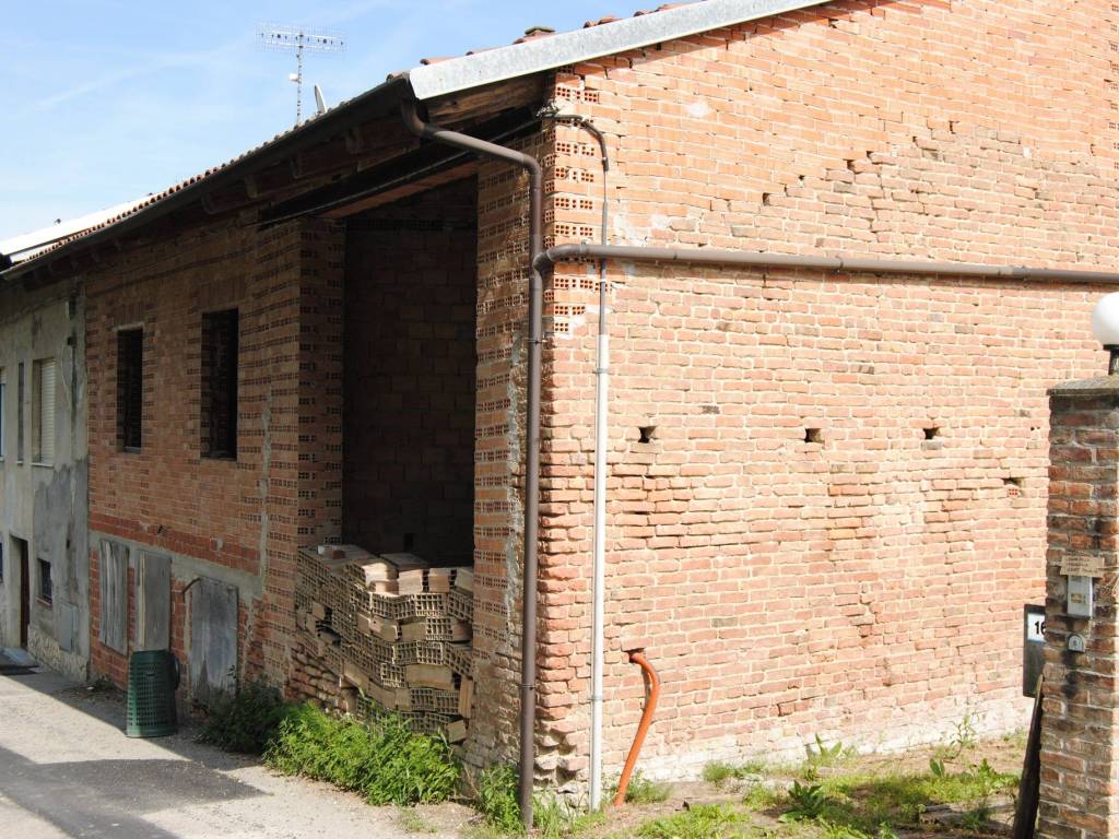 Casa indipendente a Santo stefano roero in Frazione San Michele, 17 - Foto 3