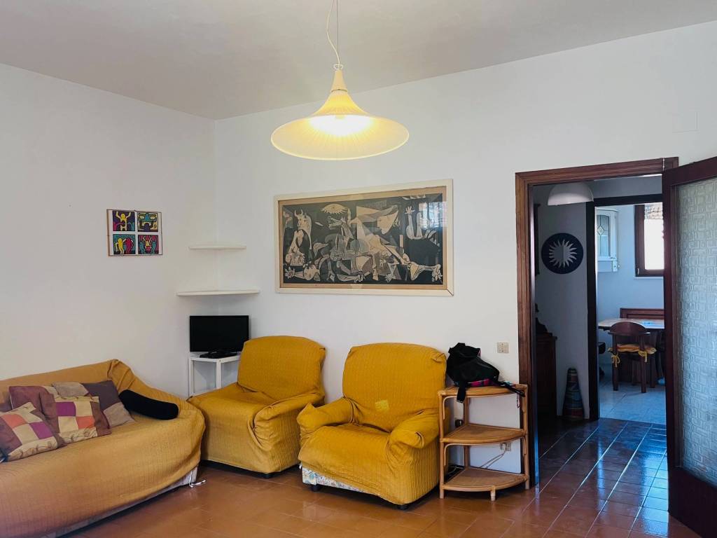 Appartamento a Livorno in Via delle Sorgenti, 163 - Foto 2