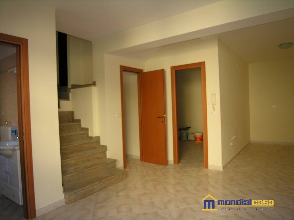 Casa indipendente a Pachino in via Roma angolo via Bixio - Foto 3