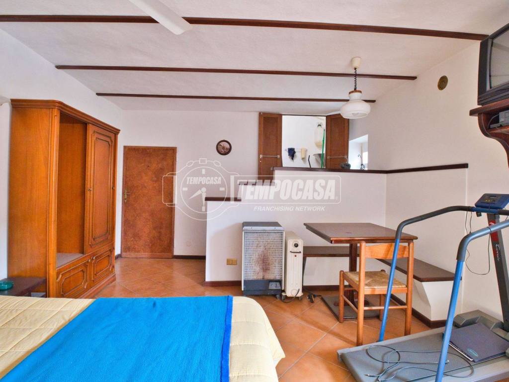 Appartamento a Vercelli in Via Canton Biliemme - Foto 4