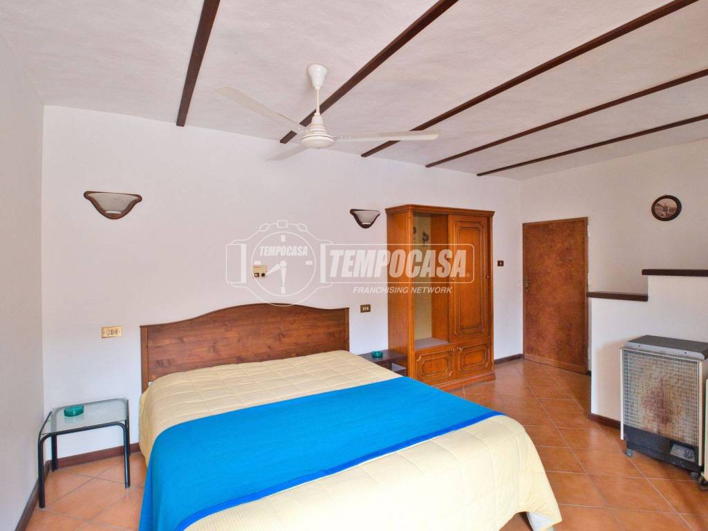 Appartamento a Vercelli in Via Canton Biliemme - Foto 5
