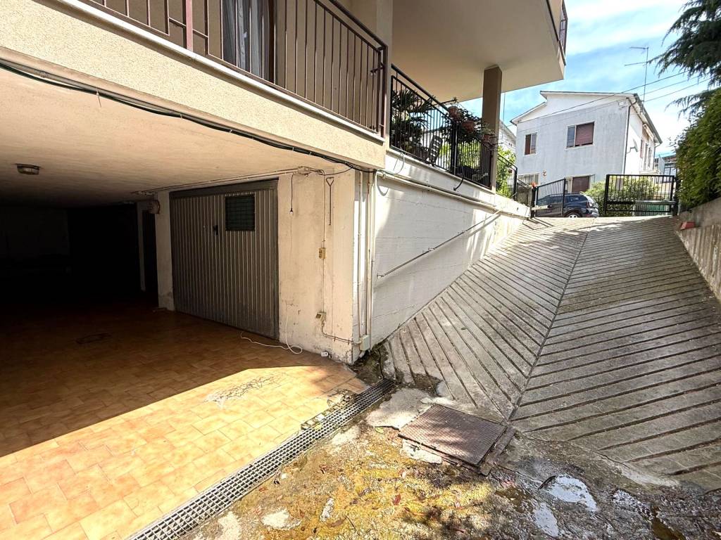Box / garage a Rovigo in Via Antonio Riccoboni, 23 - Foto 3