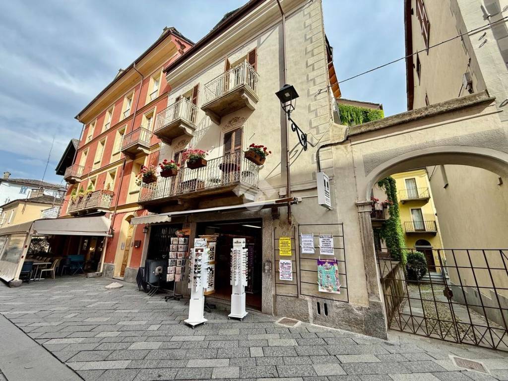 Immobile a Aosta in Via Edouard Aubert, 52 - Foto 2