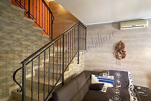 Villetta a schiera a Mantova in Via Yitzhak e Lea Rabin - Foto 5