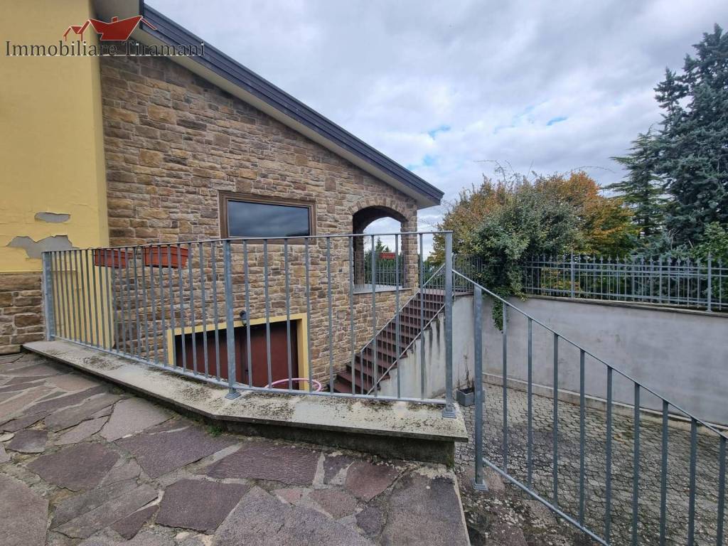 Villa a Gropparello in Gusano - Foto 2