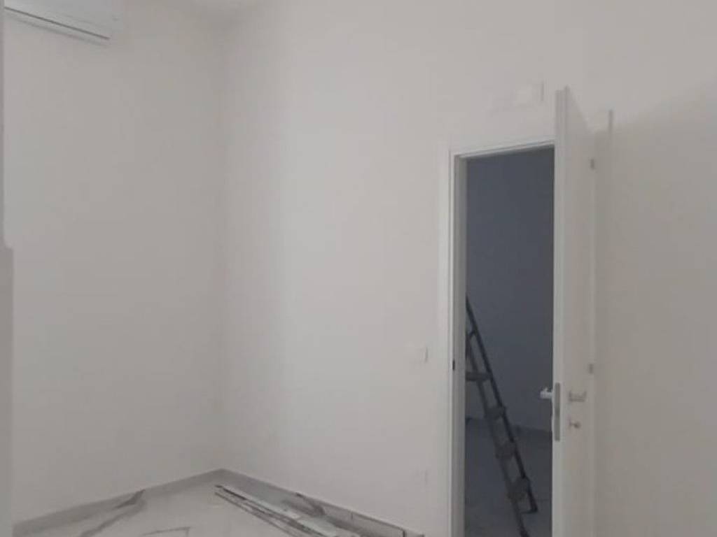 Appartamento a Aversa in Via Costantinopoli - Foto 3