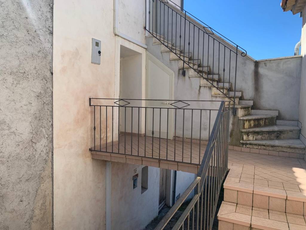 Villa a Fontechiari in Contrada Cisterna - Foto 3
