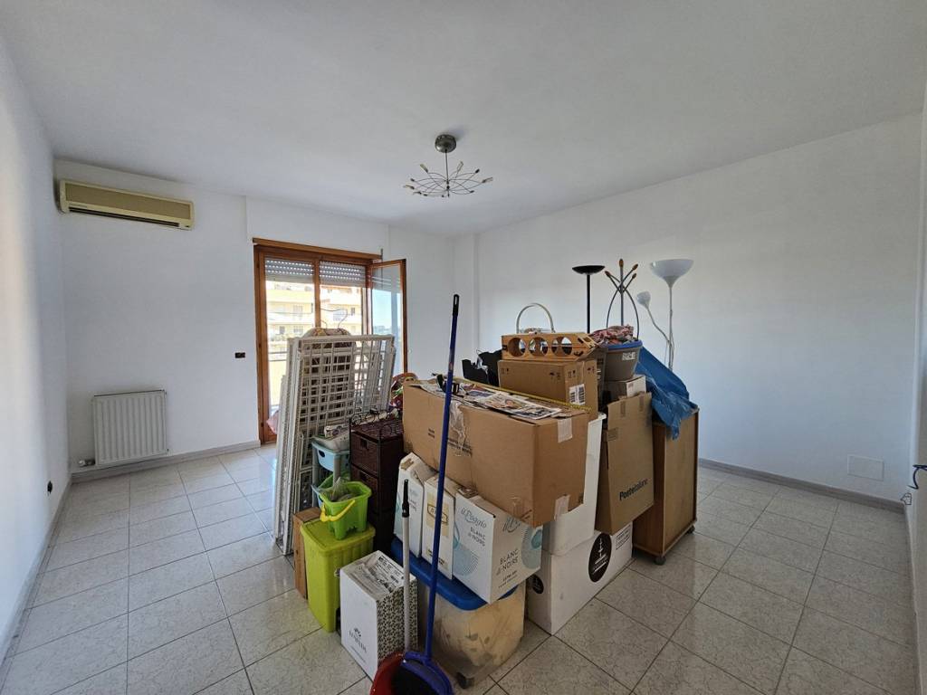 Appartamento a Taranto in Via Laconia, 4 - Foto 3