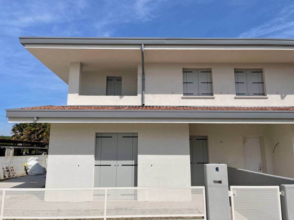 Villetta a schiera a Rovigo in Via Vincenzo Chiarugi - Foto 3