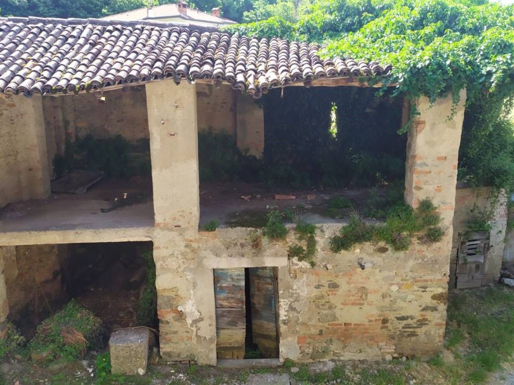 Casa indipendente a Oggiono in Via al Trescano - Foto 3