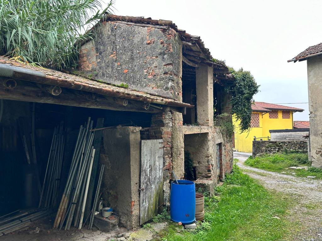 Casa indipendente a Oggiono in Via al Trescano - Foto 5
