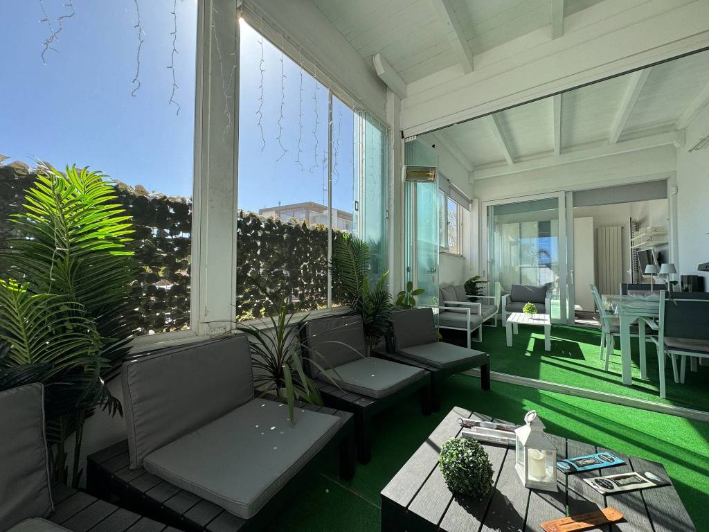 Villa a Lecce in Via Luigi Settembrini, 19 - Foto 2