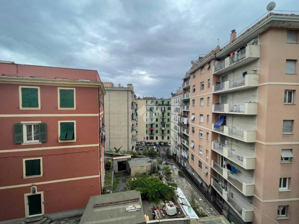 Appartamento a Genova in Via Giuseppe Piantelli - Foto 2