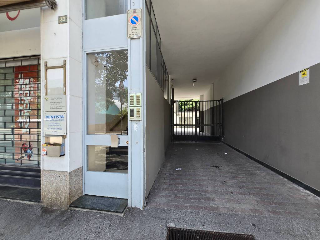 Appartamento a Aosta in Via Torino, 33 - Foto 2