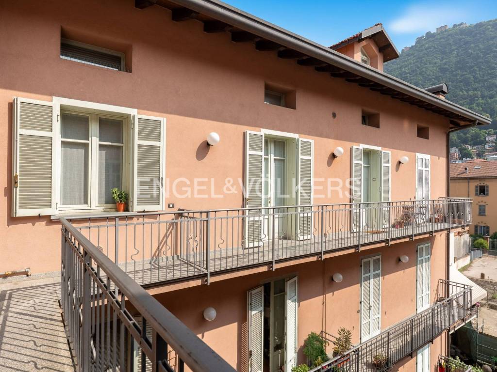 Appartamento a Como in Viale Lecco, 19 - Foto 4