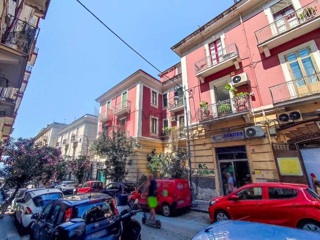 Appartamento a Salerno in Via Velia - Foto 2