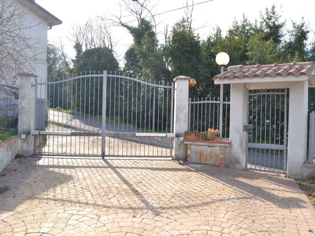 Villa a Configni in Madonna di Loreto - Foto 5