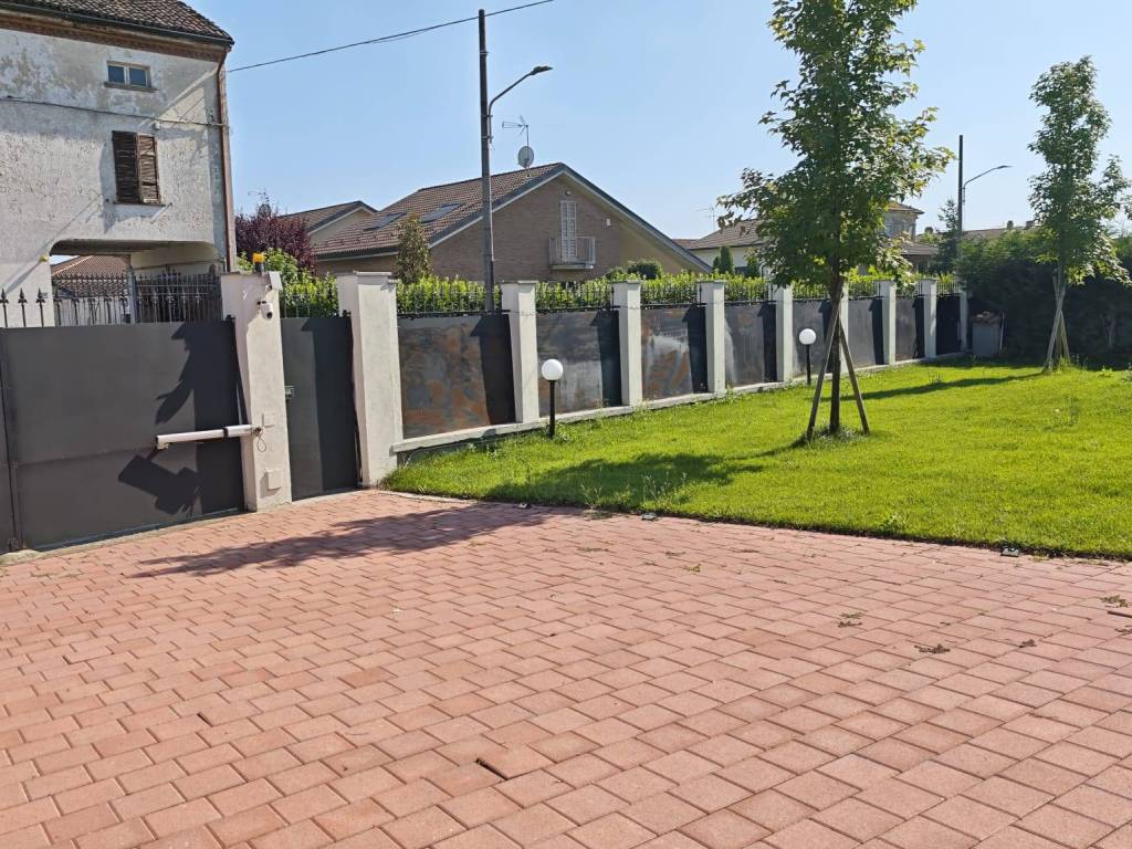 Villa a Alessandria in Via Antonio Gramsci, 80 - Foto 2