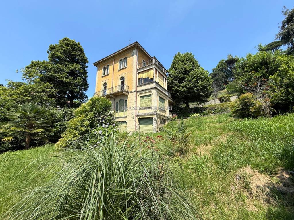 Villa a Inverigo in Via Isonzo - Foto 2