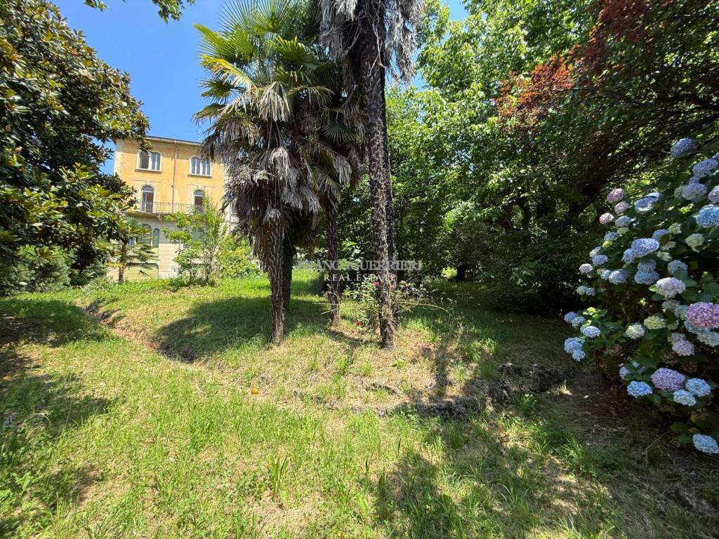 Villa a Inverigo in Via Isonzo - Foto 3