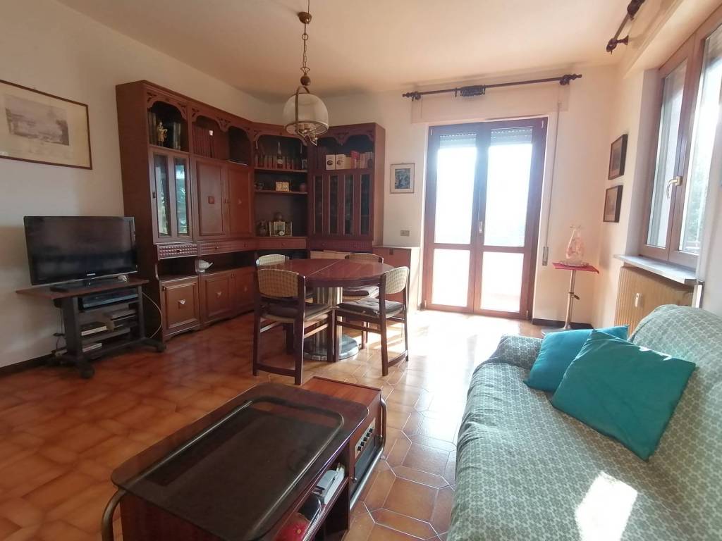 Appartamento a Abbadia lariana in Via dei Mulini - Foto 2
