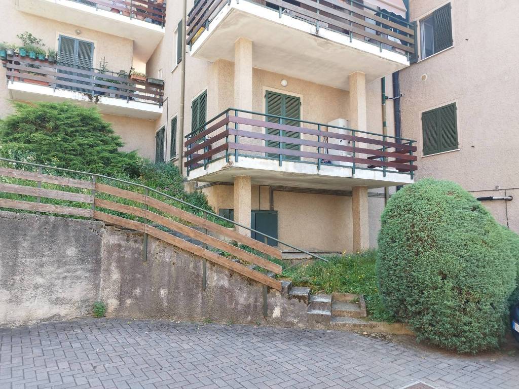 Appartamento a Missaglia in Via Sant'Apollonia - Foto 2