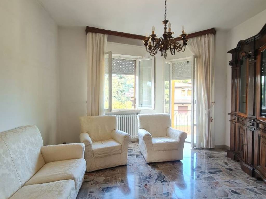 Appartamento a Jesi in Viale Giuseppe Verdi - Foto 2