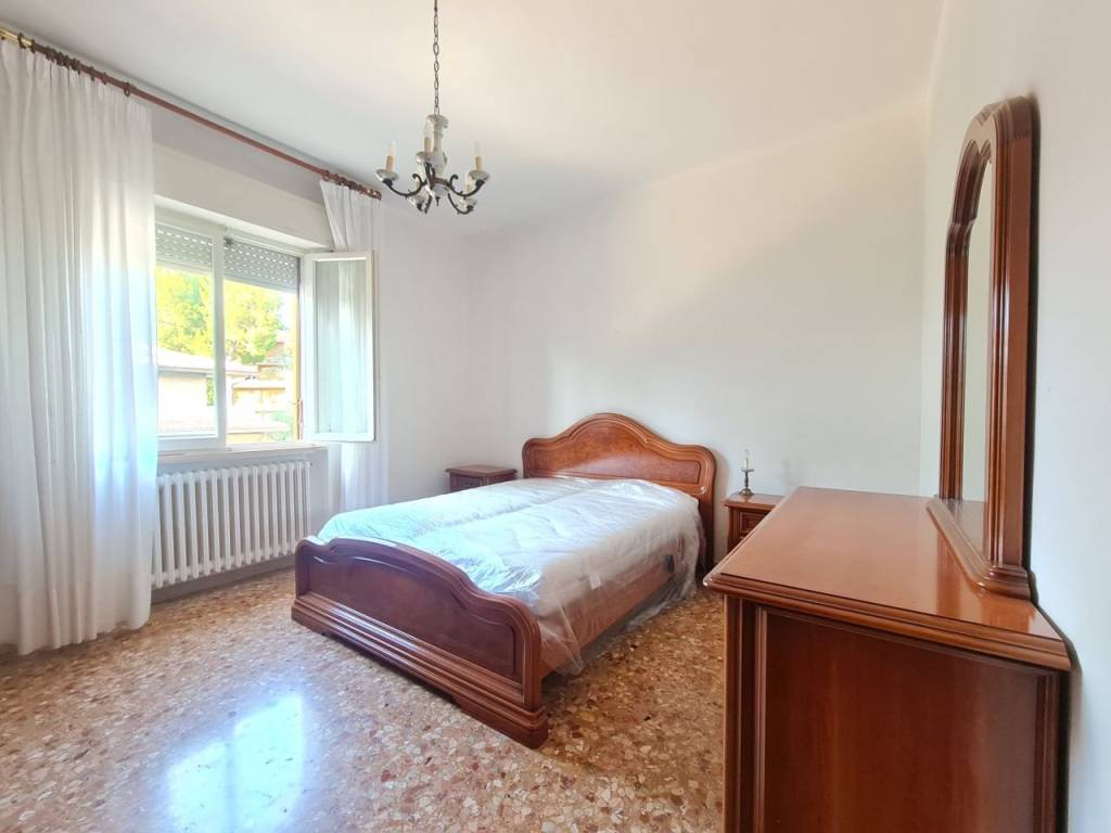 Appartamento a Jesi in Viale Giuseppe Verdi - Foto 5