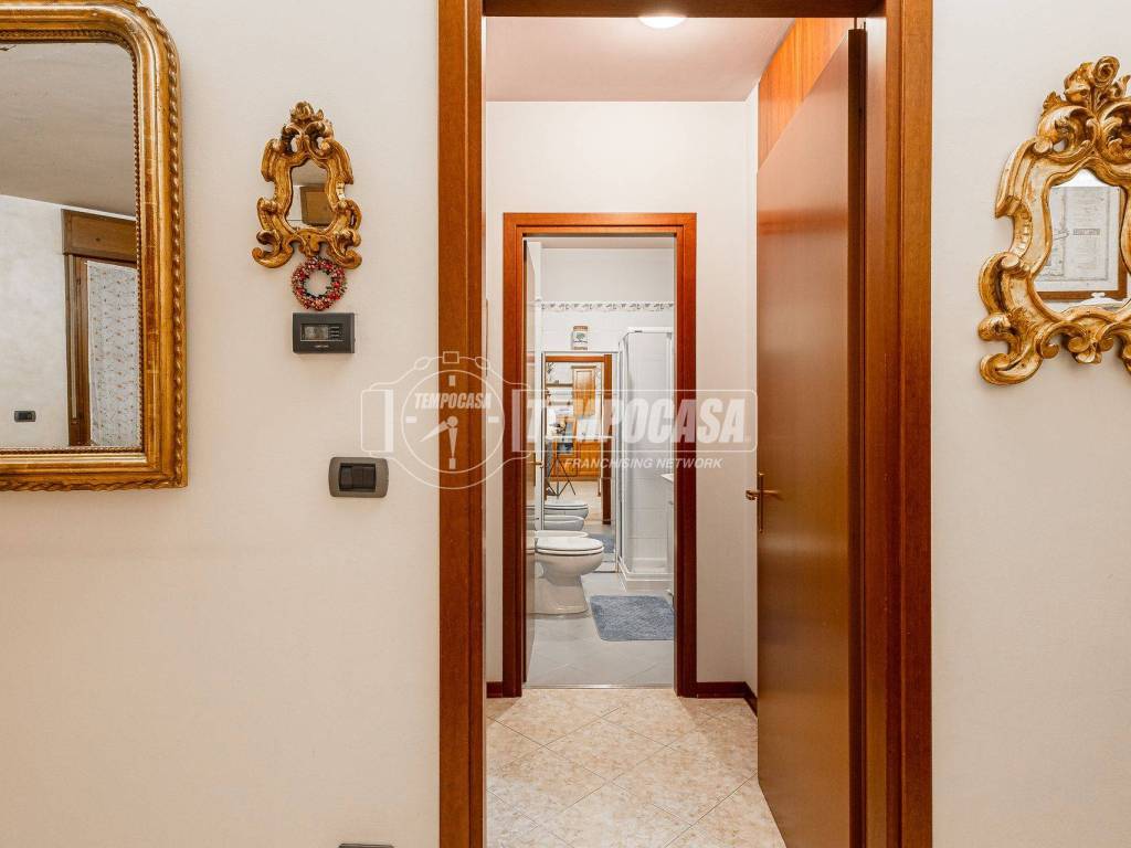 Appartamento a Reggio emilia in Via Cornelio Bentivoglio 1 - Foto 3