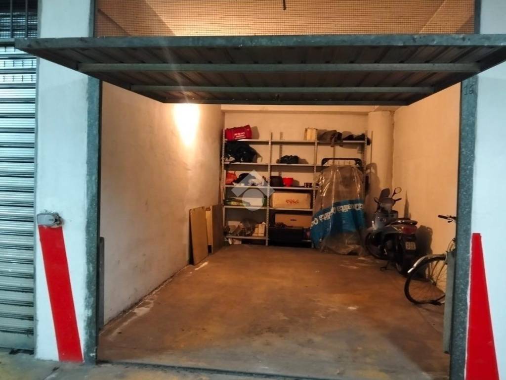 Box / garage a Avellino in Via circumvallazione - Foto 4