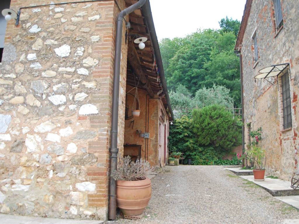 Rustico / casale a Sovicille in Strada Provinciale 101 di Montemaggio - Foto 4