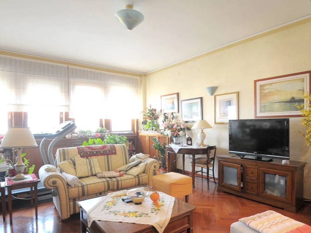 Appartamento a Cagliari in Viale Armando Diaz, 4 - Foto 5
