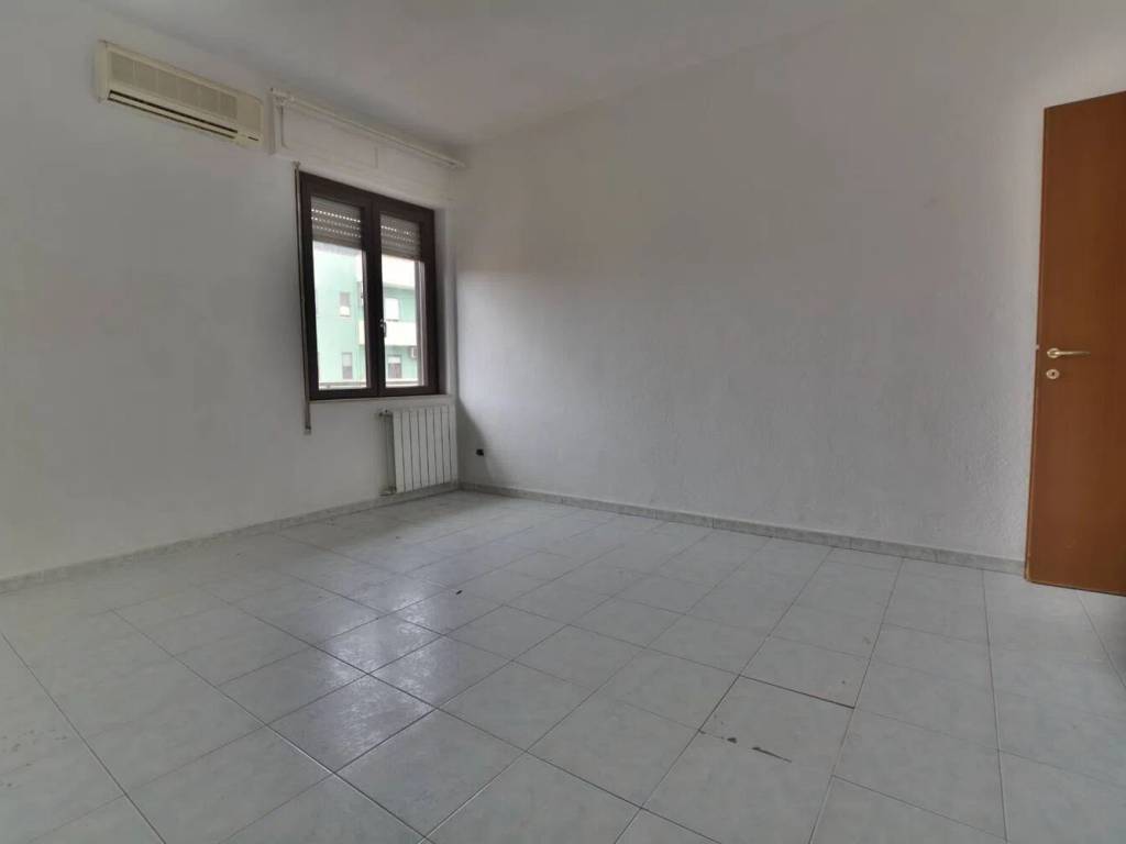 Appartamento a Quartu sant'elena in Via Luigi Settembrini, 1 - Foto 5