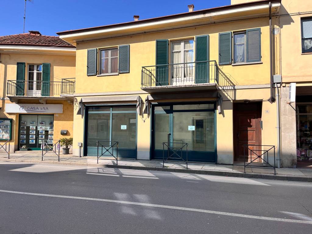 Immobile a Verzuolo in Corso Re Umberto, 18 - Foto 2