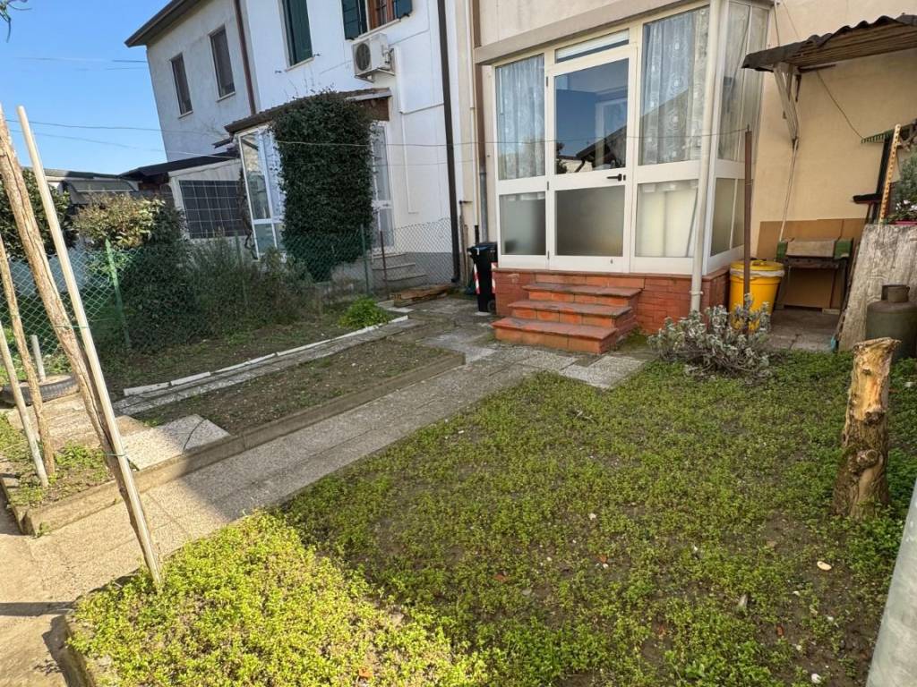 Casa indipendente a Polesella in Via Galileo Galilei, 63 - Foto 5