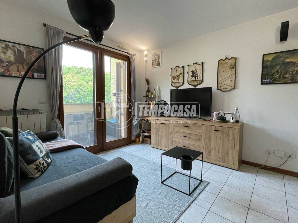 Appartamento a Calco in Via Privata dei Pini 14 - Foto 2
