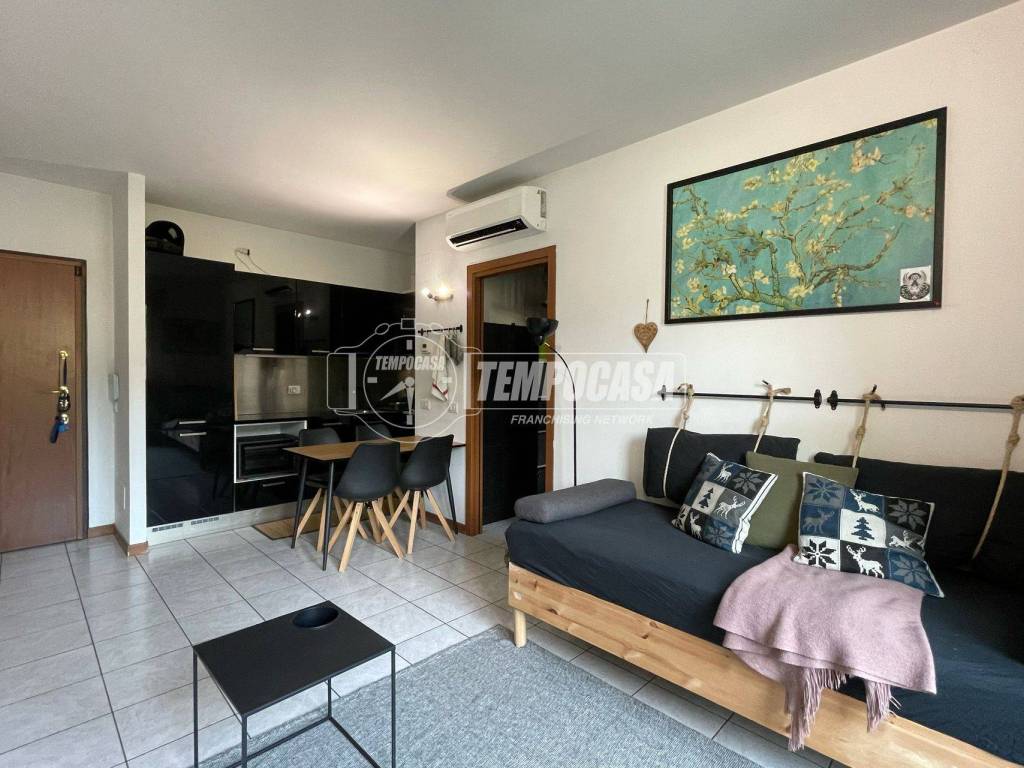 Appartamento a Calco in Via Privata dei Pini 14 - Foto 3