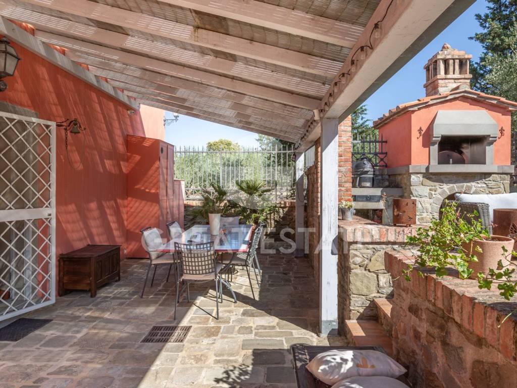 Rustico / casale a Cortona in Via Bivio Riccio - Foto 3