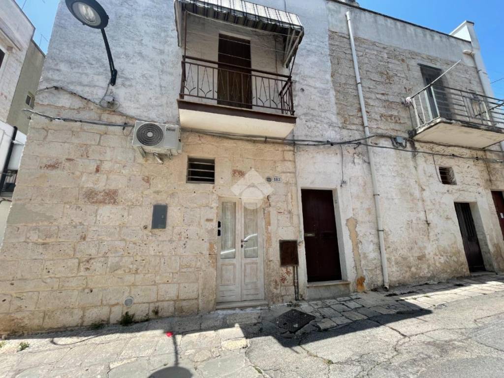Casa indipendente a Ceglie messapica in Via Murigini, 103 - Foto 2