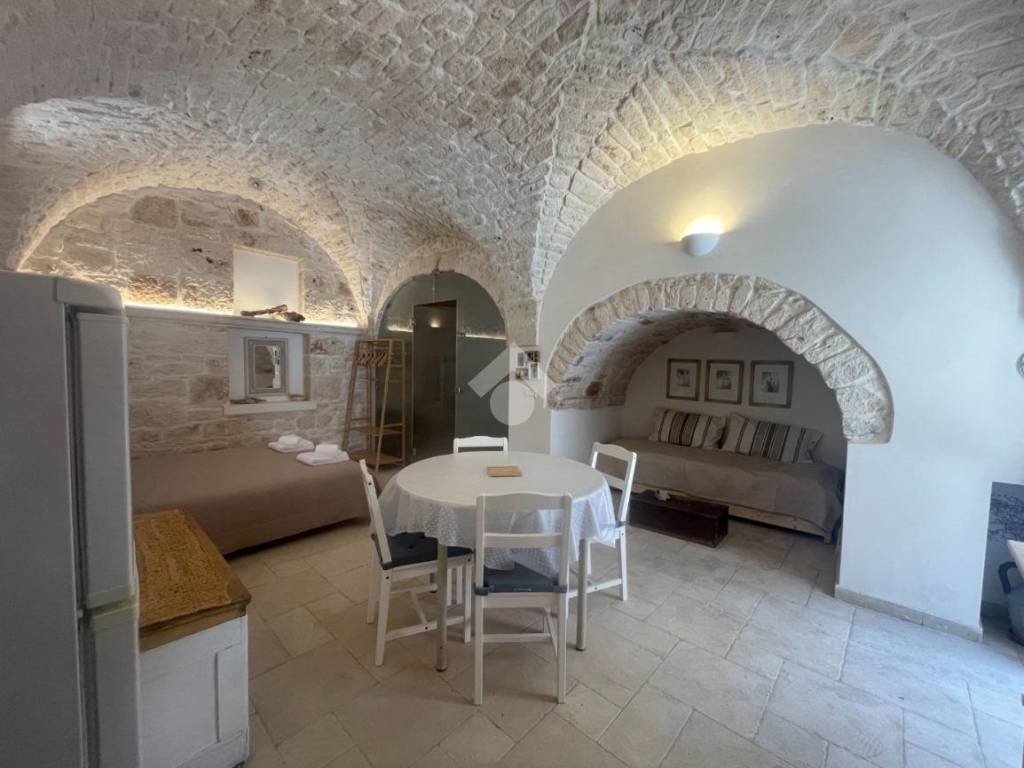Casa indipendente a Ceglie messapica in Via Murigini, 103 - Foto 3
