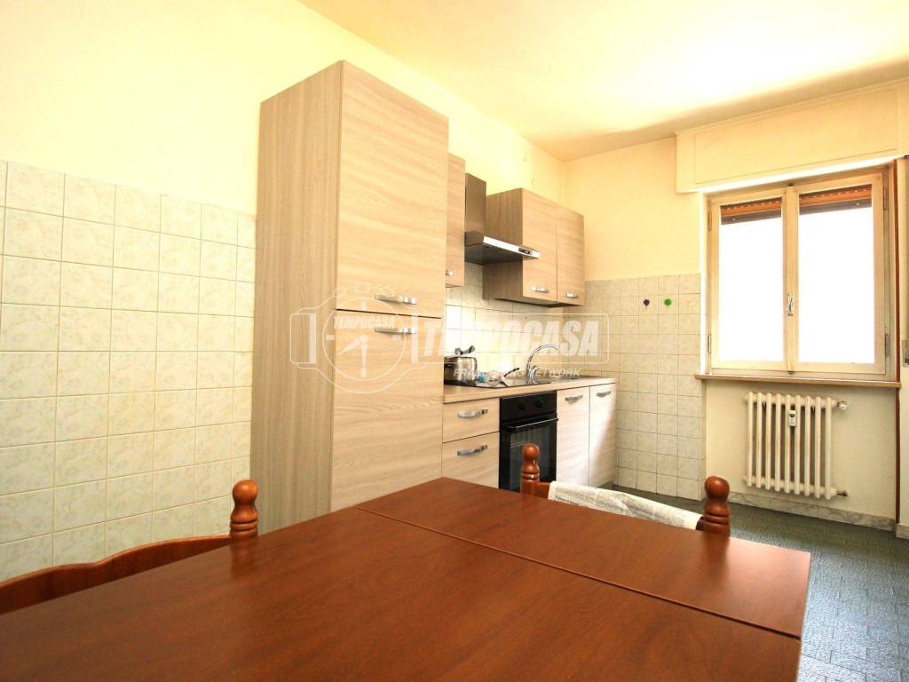 Appartamento a Aosta in Via Chambery 160 - Foto 2