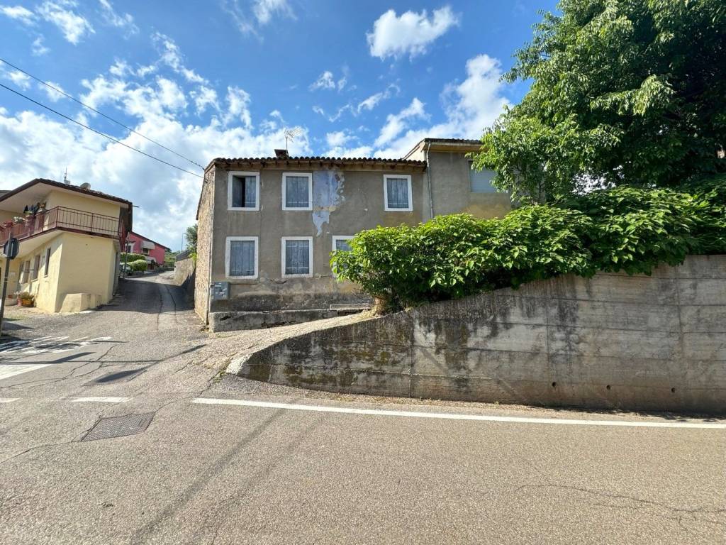 Rustico / casale a Monteforte d'alpone in Via Mezzavilla - Foto 2