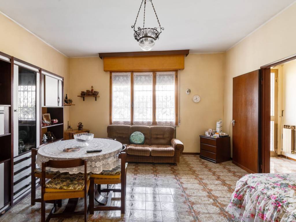 Casa indipendente a Novi di modena in Via Silvio Rossi, 20 - Foto 3