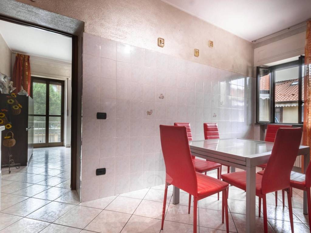 Appartamento a Jerago con orago in Via Garibaldi, 19 - Foto 5