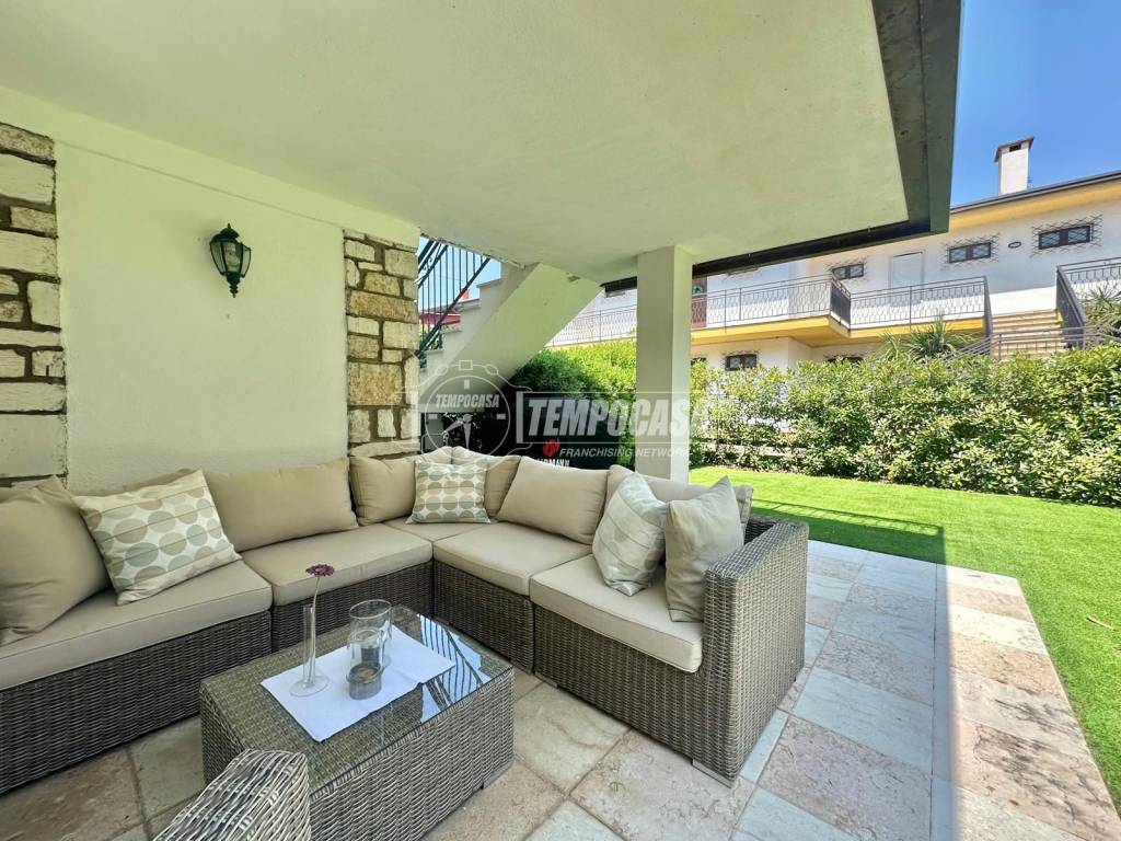 Villa a Peschiera del garda in Via Alfieri - Foto 3