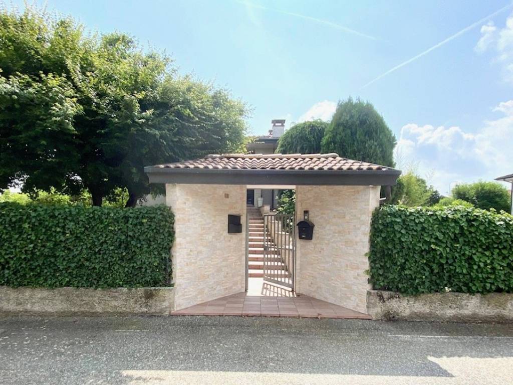 Casa indipendente a Stroppiana in Via Piero Roncarolo - Foto 2