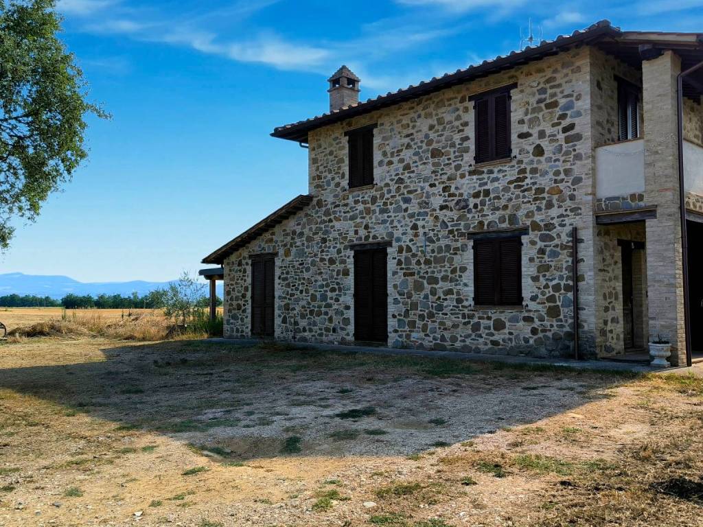 Villa a Bettona in Via Ose, 21 - Foto 4